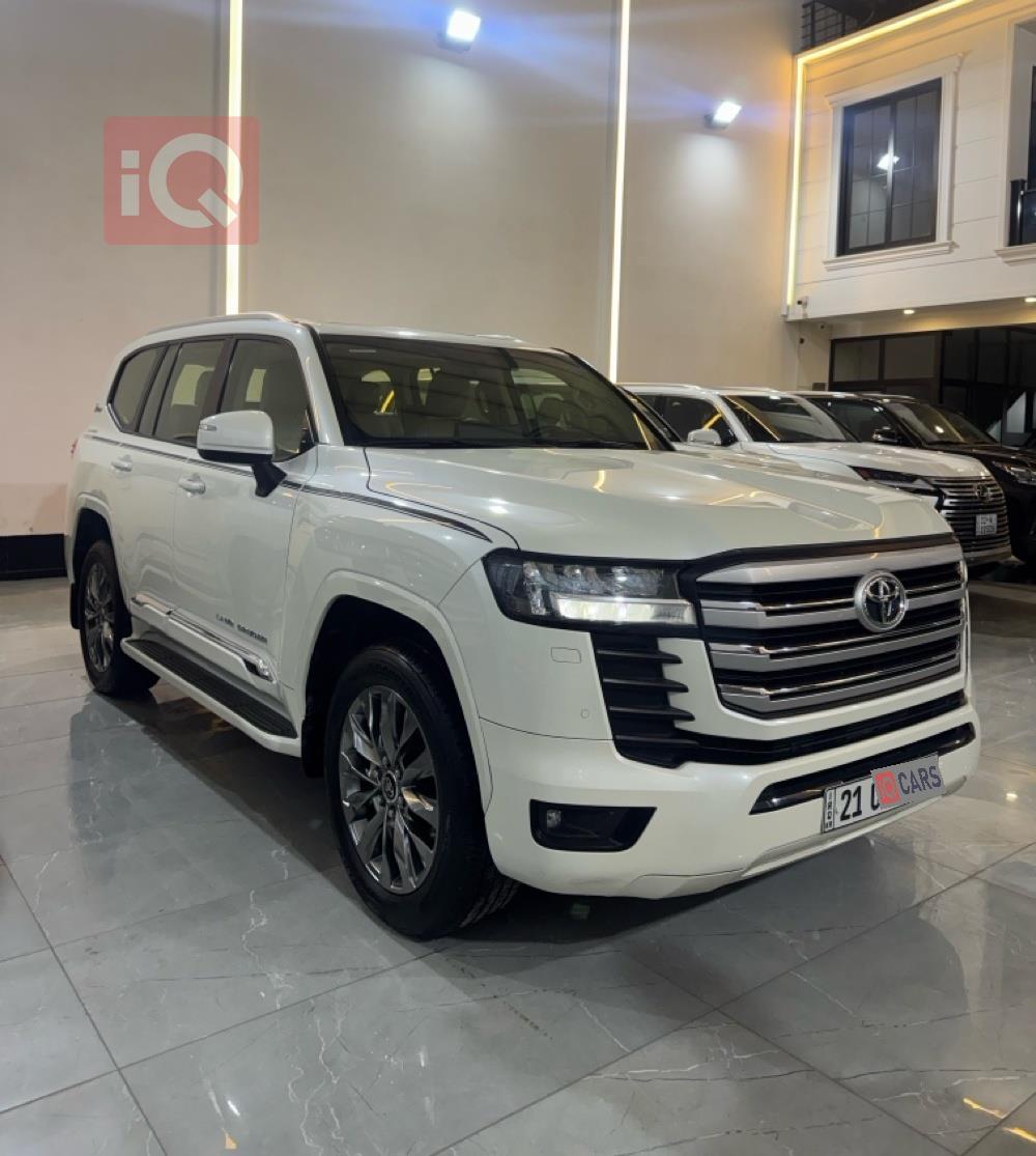 تويوتا لاندكروزر